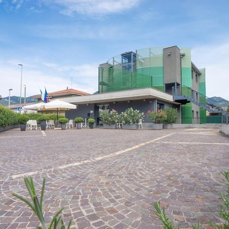 San Valentino Hotel Villa di Serio Εξωτερικό φωτογραφία